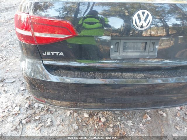 3VW1K7AJ9FM321262 Volkswagen Jetta 2.0l S