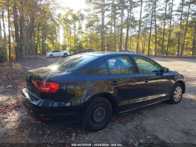 3VW1K7AJ9FM321262 Volkswagen Jetta 2.0l S