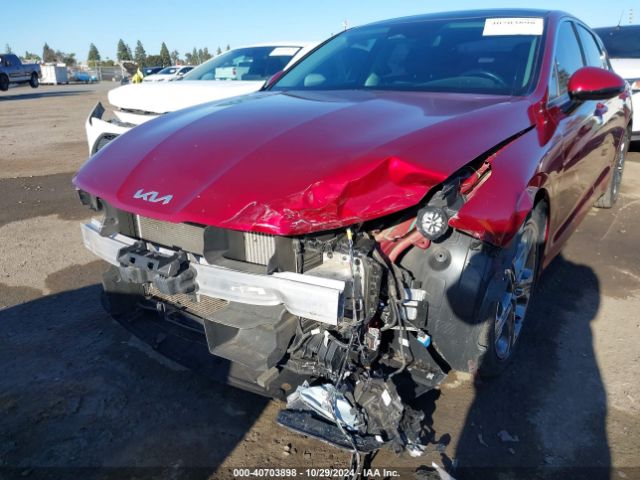 5XXG34J21NG136401 KIA K5 EX