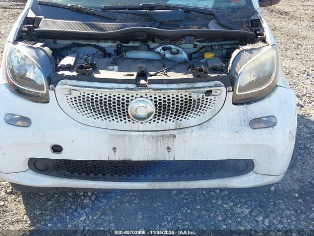 WMEFJ5DA1GK103709 Smart Fortwo