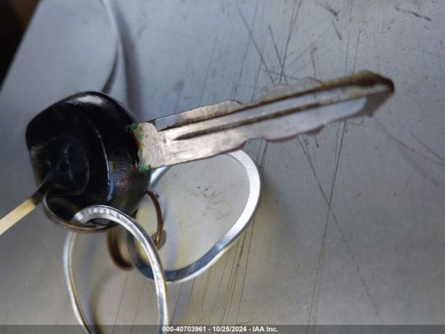 2004 MITSUBISHI ENDEAVOR 4A4MN41S04E011334 Photo 10