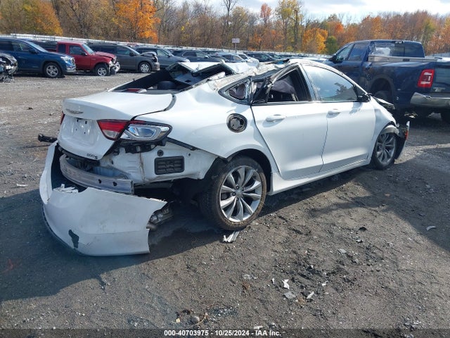 Chrysler 200 S 2015 1C3CCCDG1FN656706 Image 4