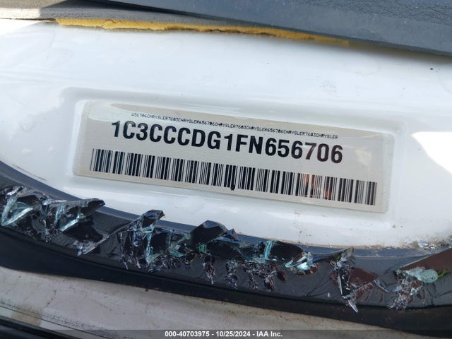 1C3CCCDG1FN656706 Chrysler 200 S