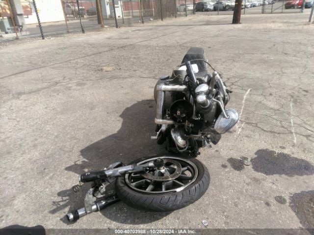 2017 HARLEY-DAVIDSON FXDL 1HD1GNM31HC315948 Photo 4