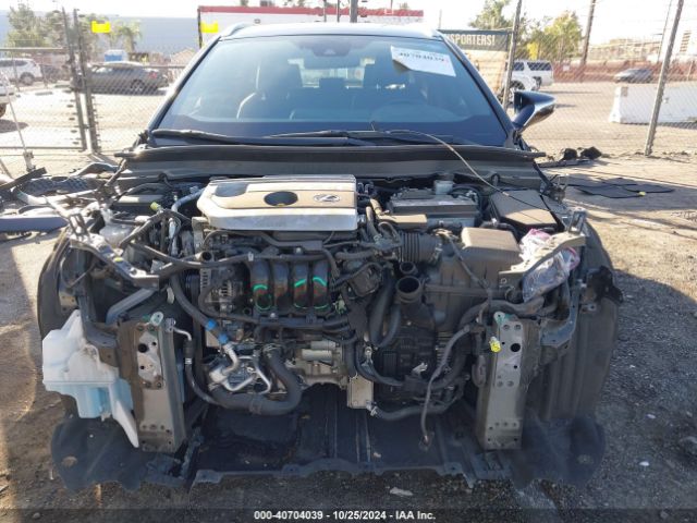 JTHX3JBH2M2045223 Lexus UX 200
