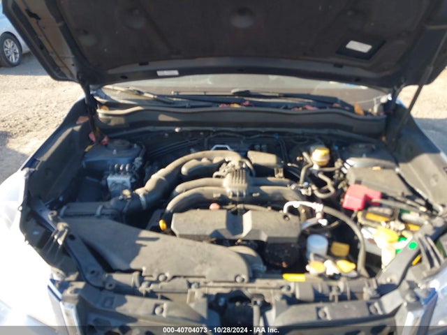 JF2SJADC1FH805517 Subaru Forester 2.5i Premium