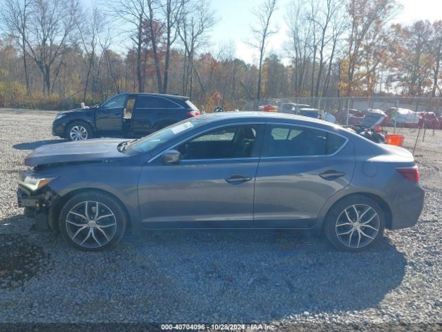 19UDE2F77LA008745 Acura Ilx Premium Package/technology Package