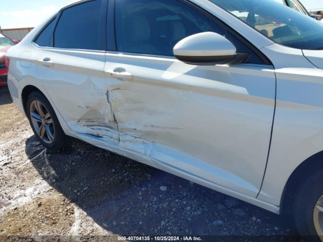 3VWEM7BU4PM049130 Volkswagen Jetta 1.5t Se