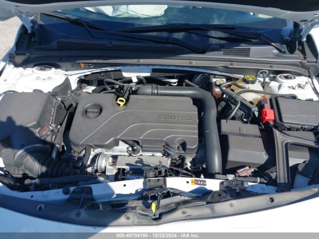 1G1ZD5ST8NF104331 Chevrolet MALIBU LT