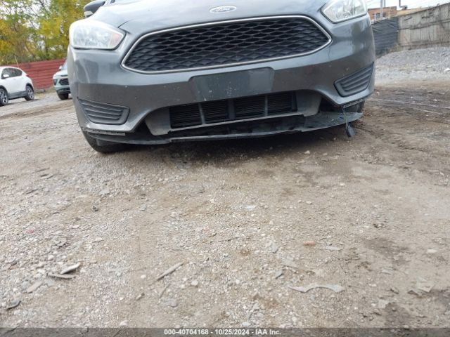 1FADP3F24GL262271 Ford FOCUS SE
