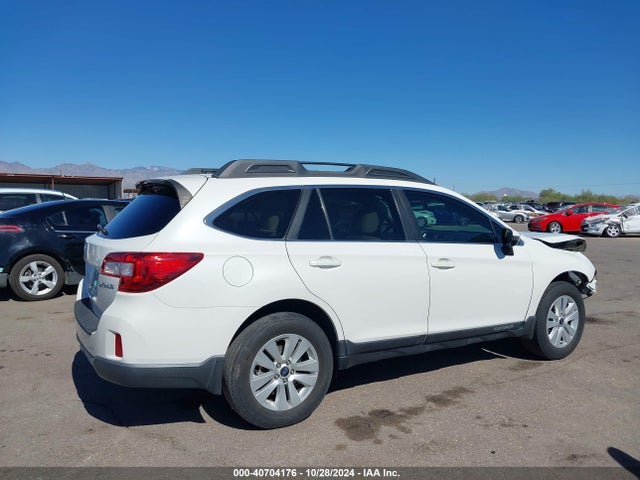 4S4BSBFC2F3302098 Subaru Outback 2.5i Premium