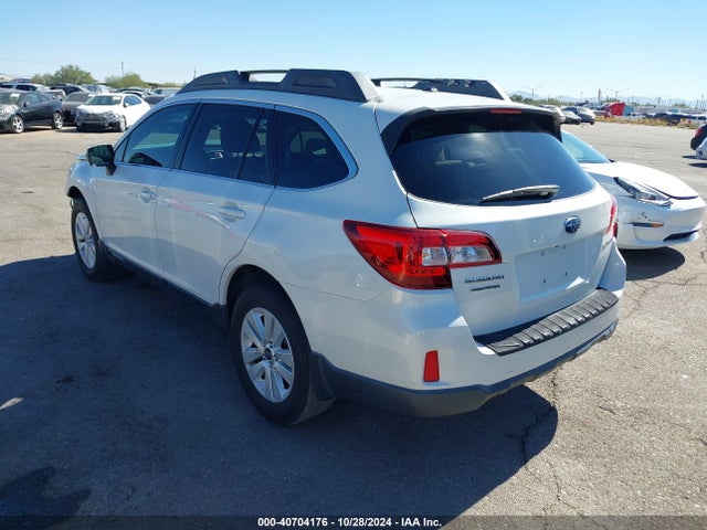 Subaru Outback 2.5i Premium 2015 4S4BSBFC2F3302098 Image 3