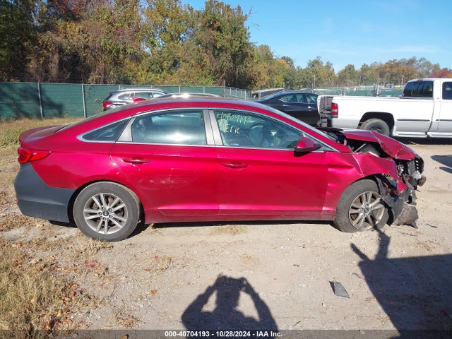 Hyundai SONATA SE 2015 5NPE24AF9FH191777 Image 14