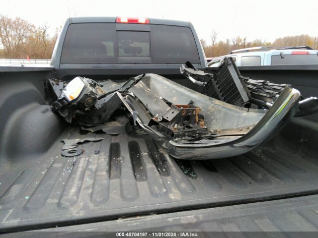 3C6UR5CJ0NG111845 RAM 2500 Tradesman  4x4 6'4 Box