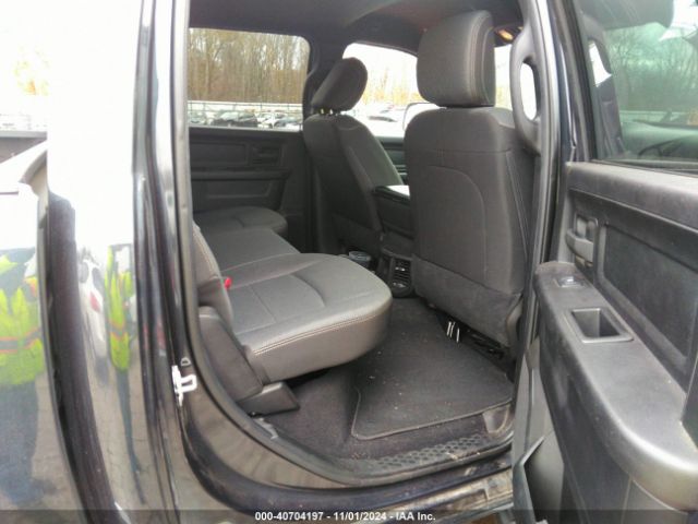 3C6UR5CJ0NG111845 RAM 2500 Tradesman  4x4 6'4 Box