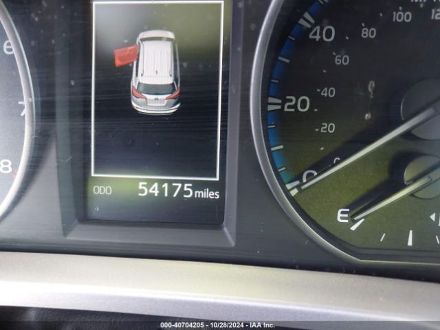 JTMZFREV7HJ708573 Toyota RAV4 LE