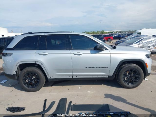 1C4RJGAG8R8954924 Jeep Grand Cherokee Altitude 4x2