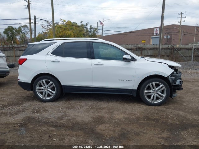 Chevrolet Equinox Premier 2018 2GNAXVEV6J6149465 Image 14
