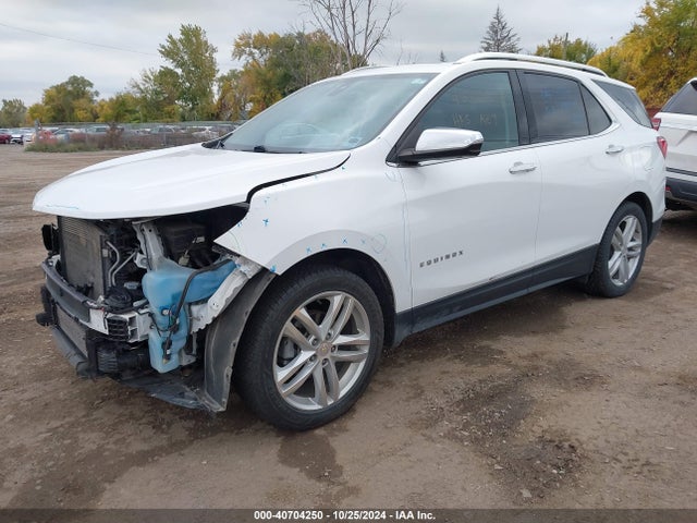 Chevrolet Equinox Premier 2018 2GNAXVEV6J6149465 Image 2