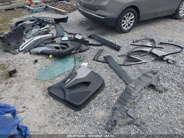 Chevrolet EQUINOX LT 2019 3GNAXKEV5KS513229 Image 12