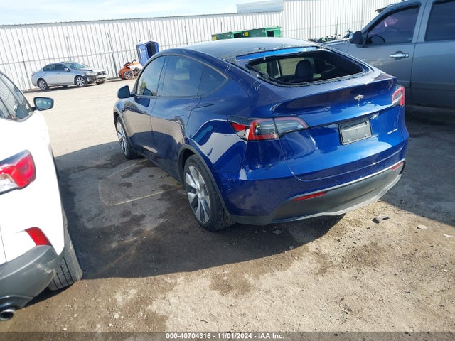2021 TESLA MODEL Y 5YJYGAEE8MF193773 Photo 2