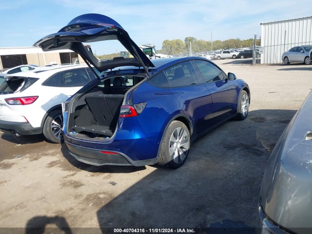 2021 TESLA MODEL Y 5YJYGAEE8MF193773 Photo 3