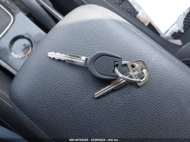 JA4AD2A39JZ063750 Mitsubishi Outlander Es