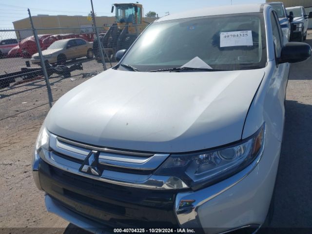 JA4AD2A39JZ063750 Mitsubishi Outlander Es