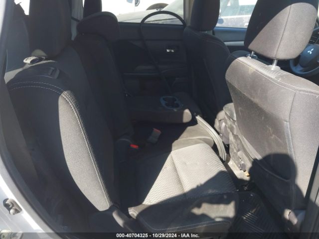 JA4AD2A39JZ063750 Mitsubishi Outlander Es