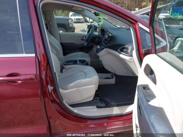 2C4RC1DG7MR506500 Chrysler Voyager Lxi