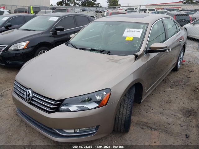 1VWBS7A35FC033052 Volkswagen Passat 1.8t Se