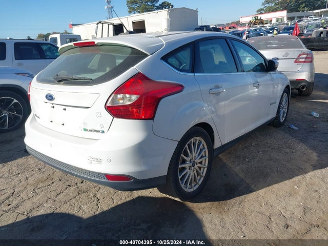 Ford FOCUS ELECTRIC 2014 1FADP3R41EL341875 Image 4