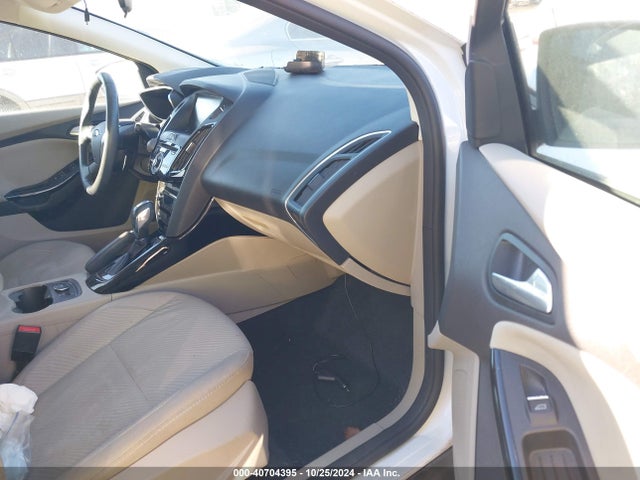 Ford FOCUS ELECTRIC 2014 1FADP3R41EL341875 Image 5