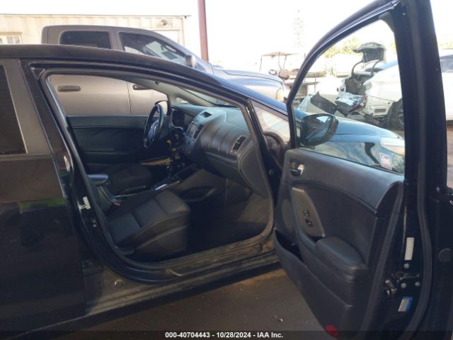 3KPFL4A72HE028650 KIA FORTE S