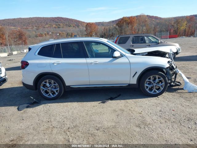 5UX53DP09R9U81142 BMW X3 Xdrive30i