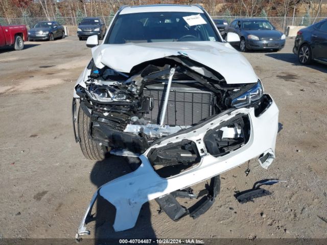 5UX53DP09R9U81142 BMW X3 Xdrive30i