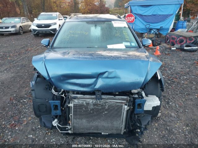 3VW017AU2HM515711 Volkswagen Golf Sportwagen Tsi S