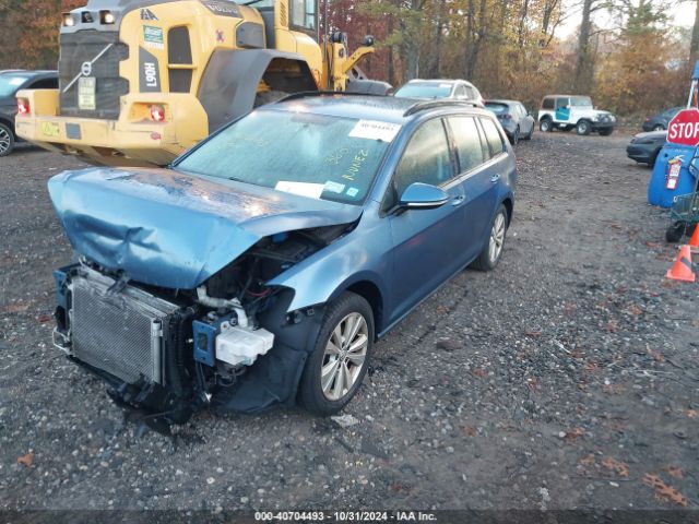 3VW017AU2HM515711 Volkswagen Golf Sportwagen Tsi S