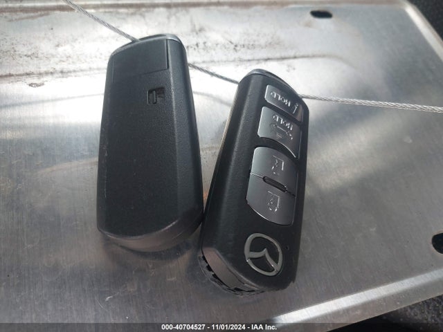 JM1BM1X34G1310336 Mazda MAZDA3