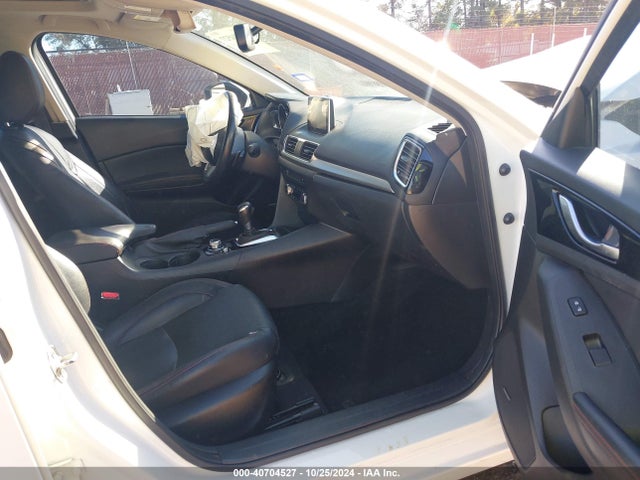JM1BM1X34G1310336 Mazda MAZDA3