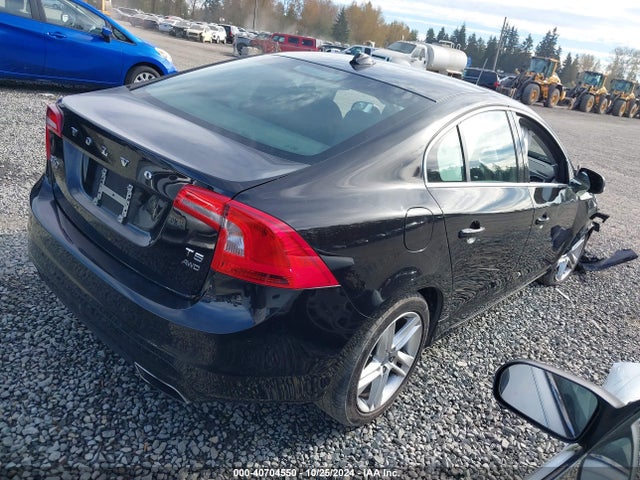 YV1612TM1F2334630 Volvo S60 Platinum