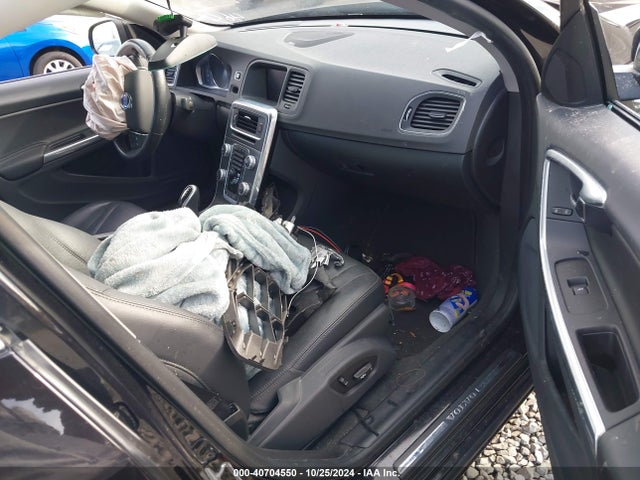 YV1612TM1F2334630 Volvo S60 Platinum