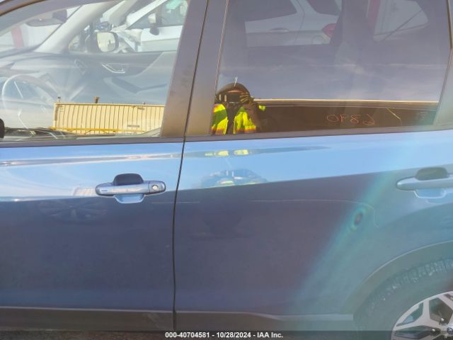 JF2SKADC4RH490200 Subaru Forester Premium