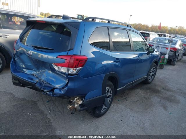 JF2SKADC4RH490200 Subaru Forester Premium