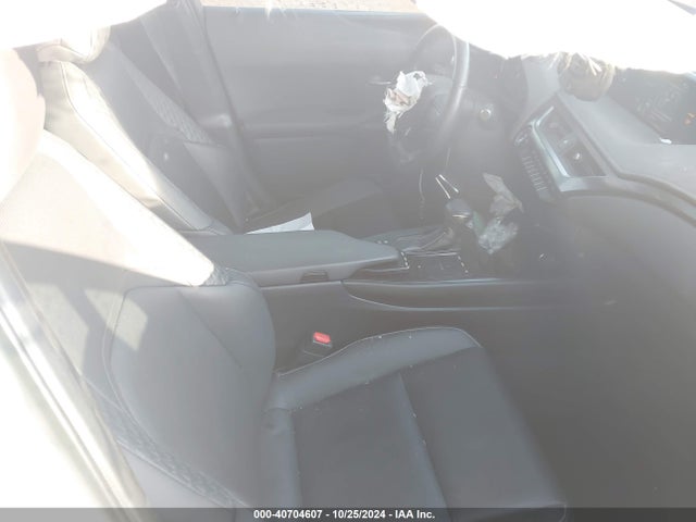 JTHP9JBH0L2033830 Lexus UX 250H