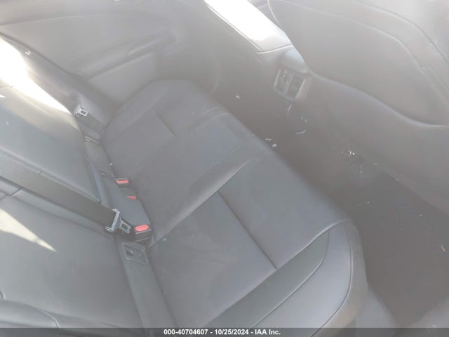JTHP9JBH0L2033830 Lexus UX 250H