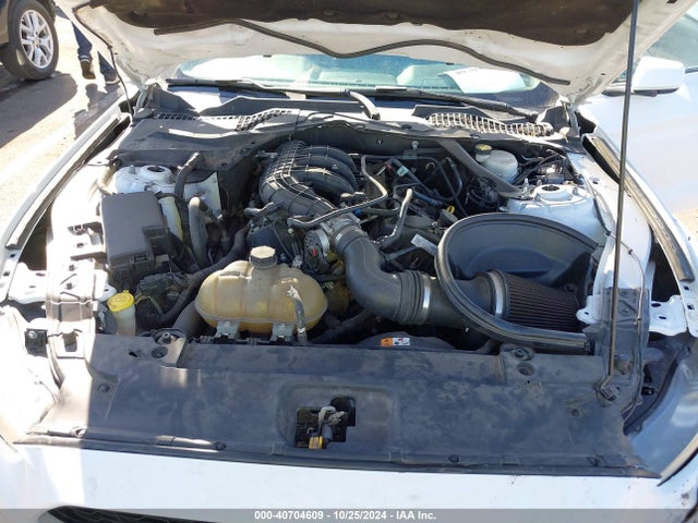 Ford Mustang V6 2015 1FATP8EM9F5414804 Image 10