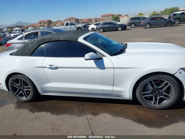 Ford Mustang V6 2015 1FATP8EM9F5414804 Image 13