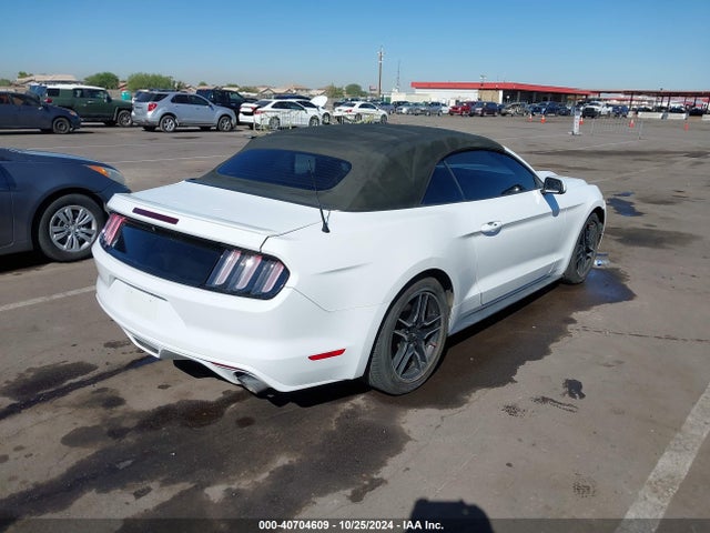 Ford Mustang V6 2015 1FATP8EM9F5414804 Image 4