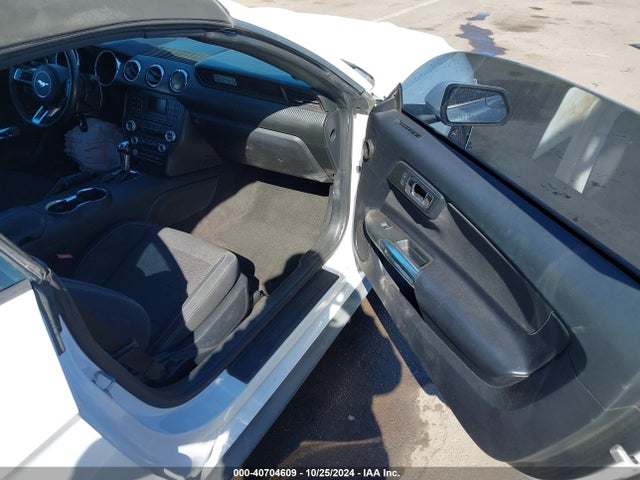Ford Mustang V6 2015 1FATP8EM9F5414804 Image 5